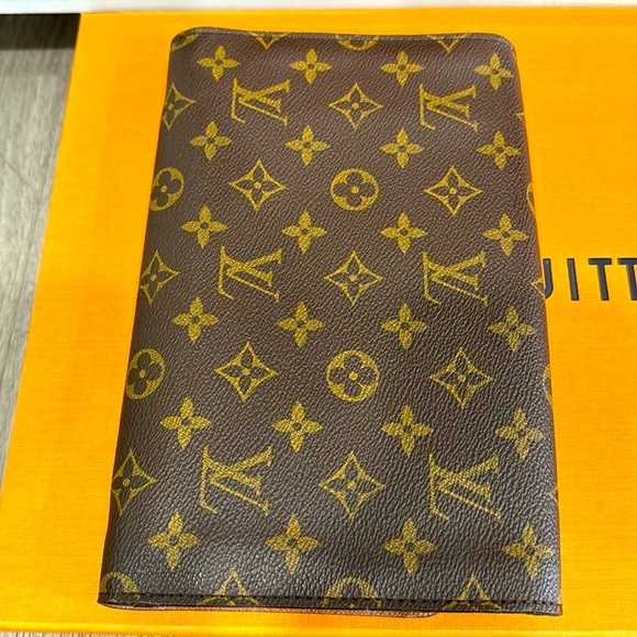 Louis Vuitton Long Monogram Middle pours in good condition - Picture 14 of 17
